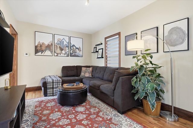 5728 23rd Avenue S, Minneapolis, MN 55417