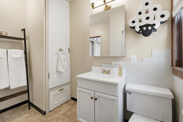 5728 23rd Avenue S, Minneapolis, MN 55417