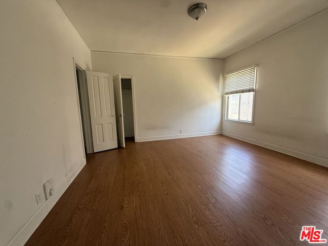 127 N Catalina Street 3, Los Angeles, CA 90004