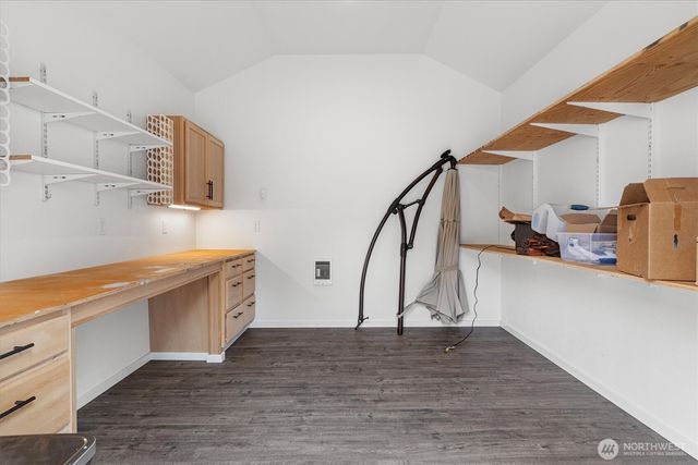20025 SE 232nd Street, Maple Valley, WA 98038
