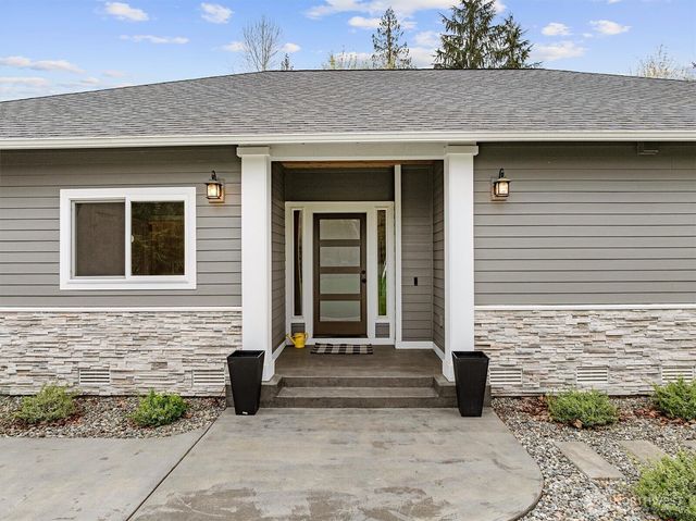 20025 SE 232nd Street, Maple Valley, WA 98038