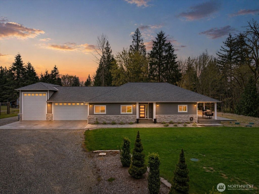 20025 SE 232nd Street, Maple Valley, WA 98038