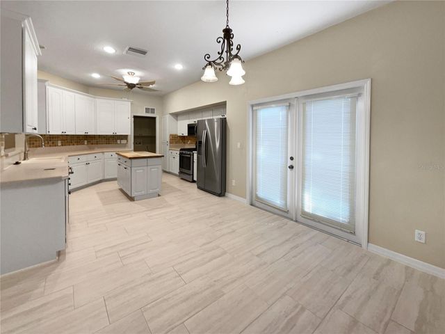 5331 INDIAN OCEAN LOOP, Tavares, FL 32778