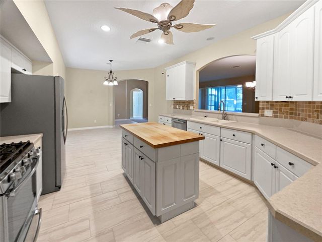 5331 INDIAN OCEAN LOOP, Tavares, FL 32778