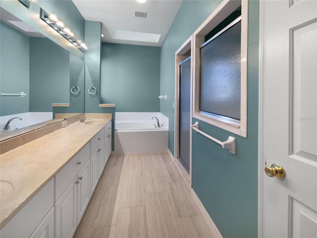 5331 INDIAN OCEAN LOOP, Tavares, FL 32778