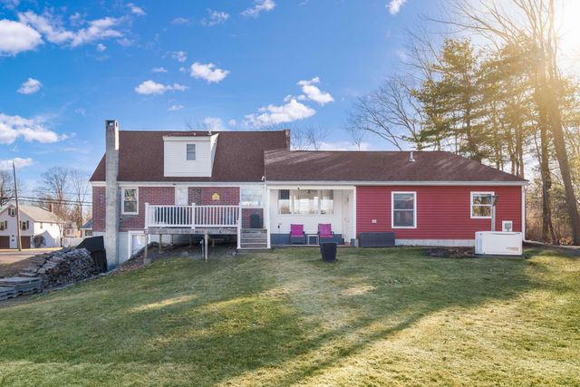 208 Long Sands Road, York, ME 03909