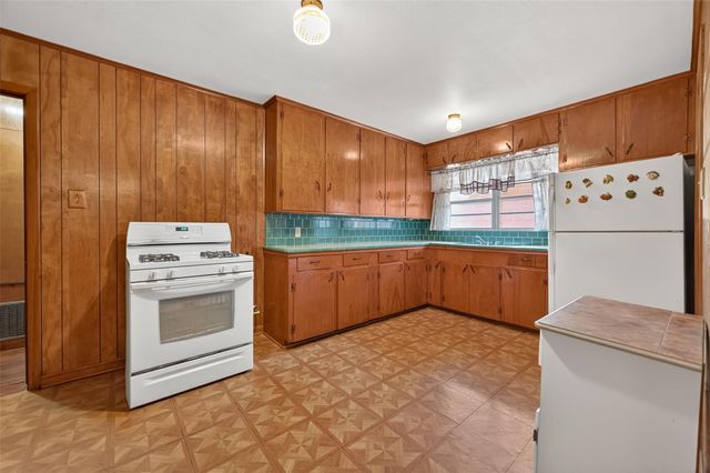 5658 Berry Creek Drive, Houston, TX 77017