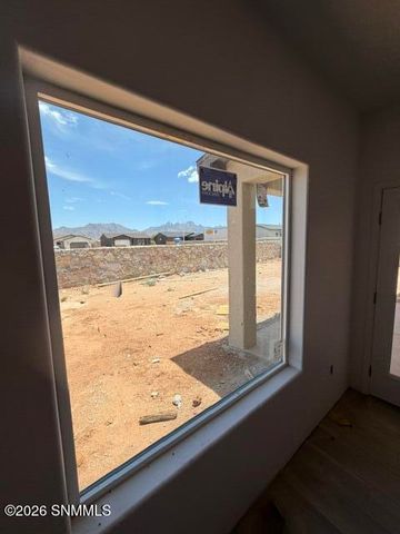 6552 Phoenix Street, Las Cruces, NM 88012