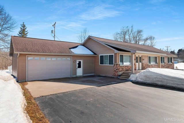 W7879 S Lake Antoine Road, Iron Mountain, MI 49801