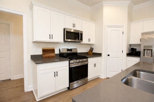 230 Sophie Dr, Houma, LA 70364