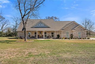 9066 King Oaks Drive, Iola, TX 77861