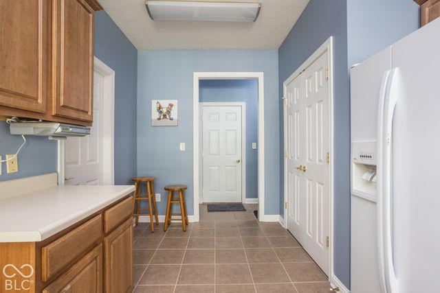 5658 Augusta Woods Drive, Plainfield, IN 46168