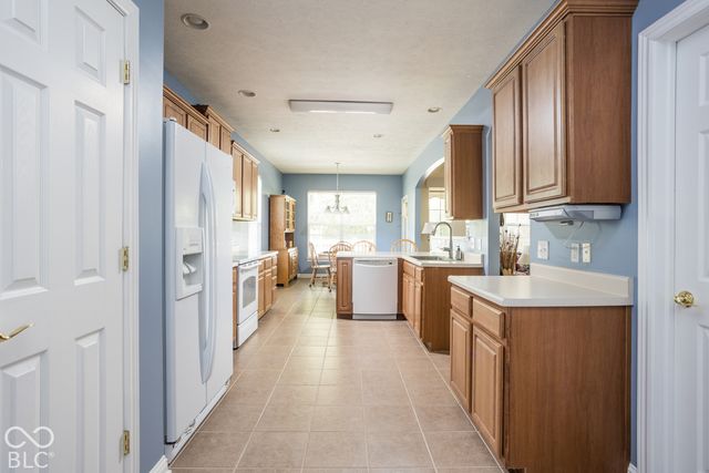 5658 Augusta Woods Drive, Plainfield, IN 46168