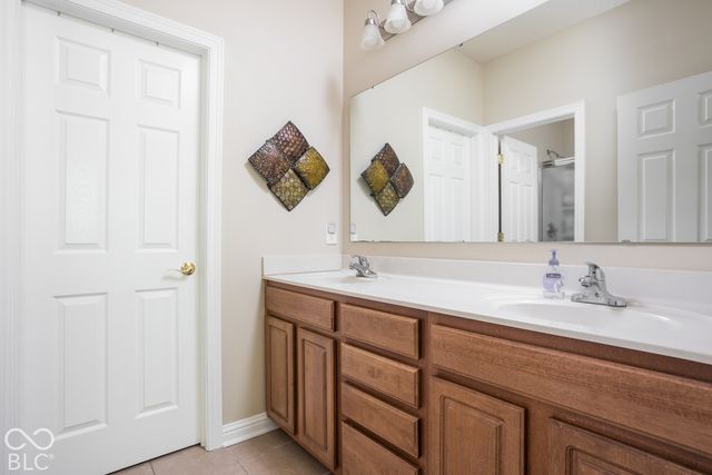 5658 Augusta Woods Drive, Plainfield, IN 46168
