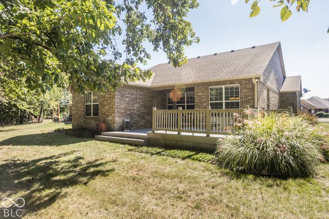 5658 Augusta Woods Drive, Plainfield, IN 46168