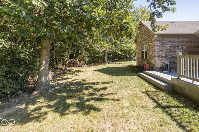 5658 Augusta Woods Drive, Plainfield, IN 46168