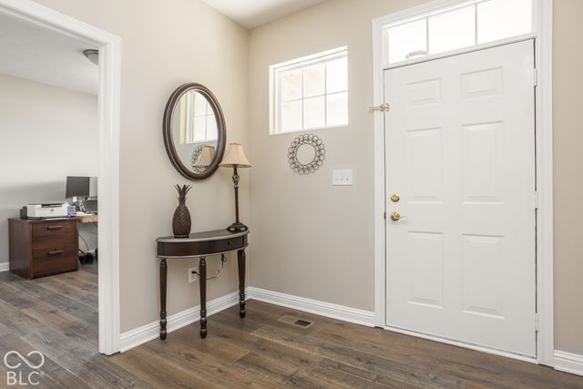 5658 Augusta Woods Drive, Plainfield, IN 46168