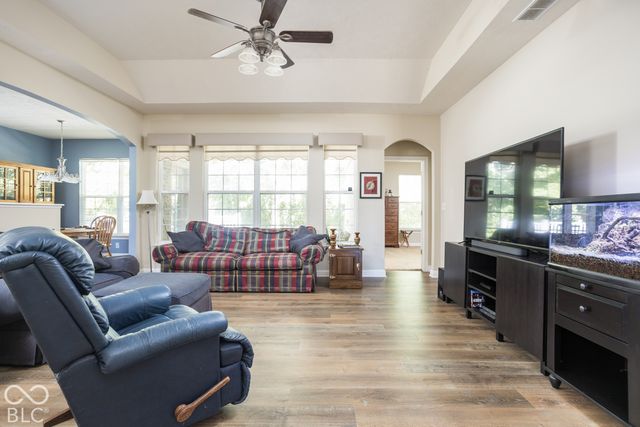 5658 Augusta Woods Drive, Plainfield, IN 46168