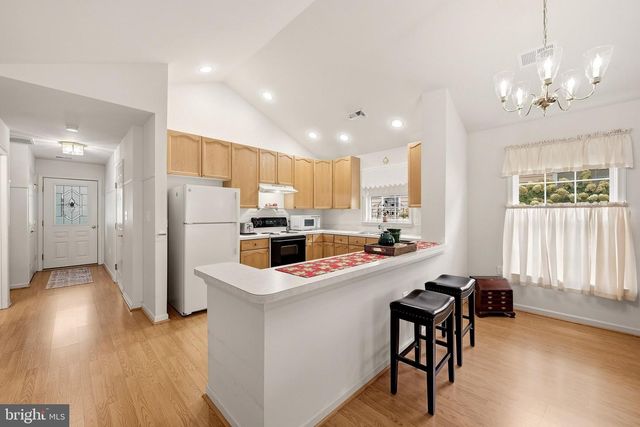 1847 MELVOR LN, Winchester, VA 22601