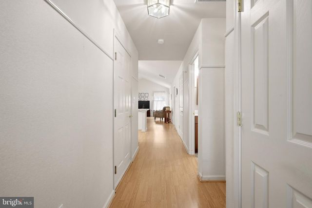 1847 MELVOR LN, Winchester, VA 22601