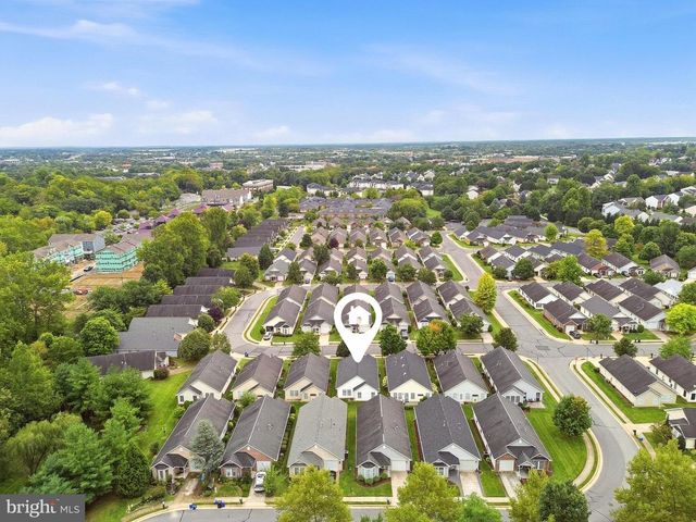 1847 MELVOR LN, Winchester, VA 22601