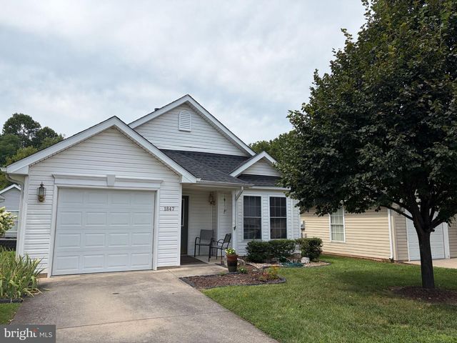 1847 MELVOR LN, Winchester, VA 22601