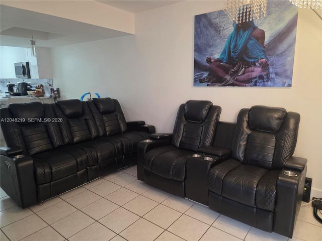 523 W 68th Street 5, Hialeah, FL 33014