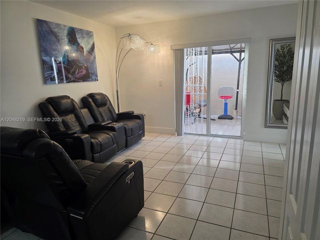 523 W 68th Street 5, Hialeah, FL 33014