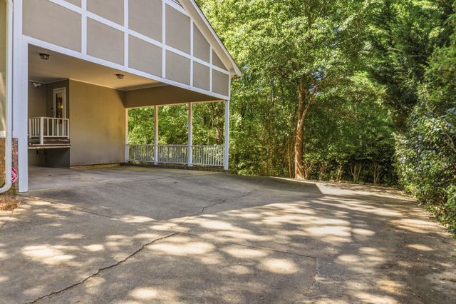 204 Fernbrook Circle, Spartanburg, SC 29307