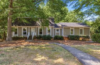 204 Fernbrook Circle, Spartanburg, SC 29307