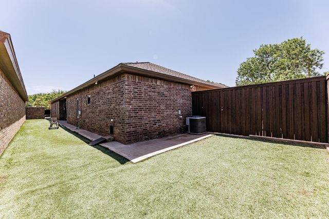 5024 56th Street, Lubbock, TX 79414