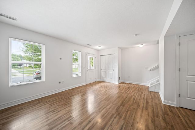 5608 Pittsford Drive, 905, Westerville, OH 43081