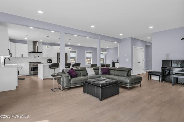 6 Orchard Street, Marlboro, NJ 07746
