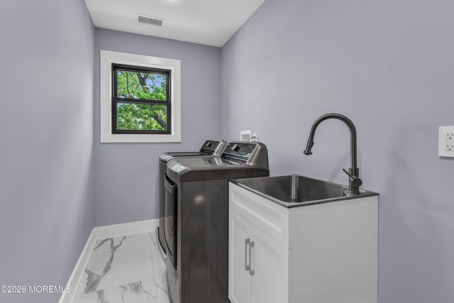 6 Orchard Street, Marlboro, NJ 07746