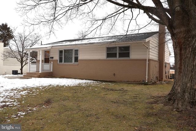 3415 HAWTHORNE DR, Camp Hill, PA 17011