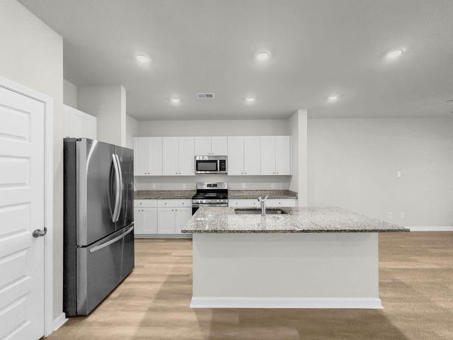 8014 Reagan Way, Charleston, SC 29418