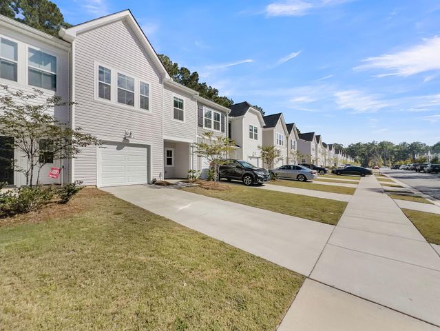 8014 Reagan Way, Charleston, SC 29418
