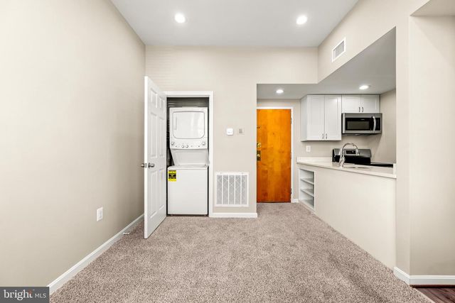 1516 LANCASTER ST, Baltimore, MD 21231