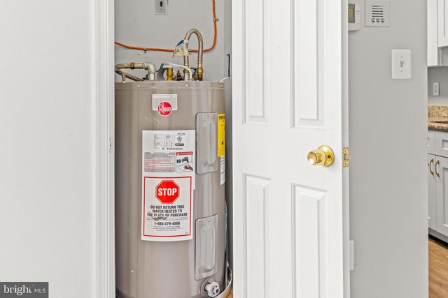 1516 LANCASTER ST, Baltimore, MD 21231