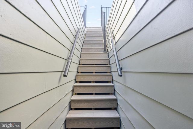 1516 LANCASTER ST, Baltimore, MD 21231