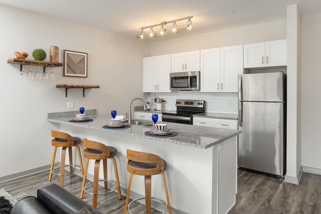 782 Riverfront Parkway 419, Chattanooga, TN 37402