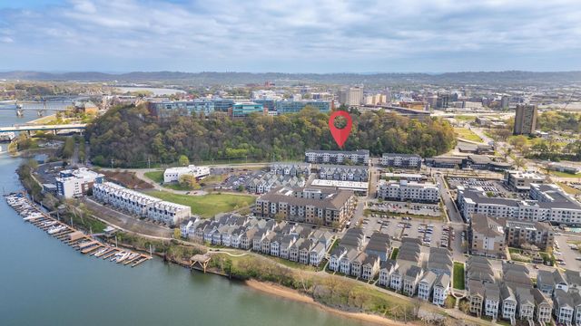 782 Riverfront Parkway 419, Chattanooga, TN 37402