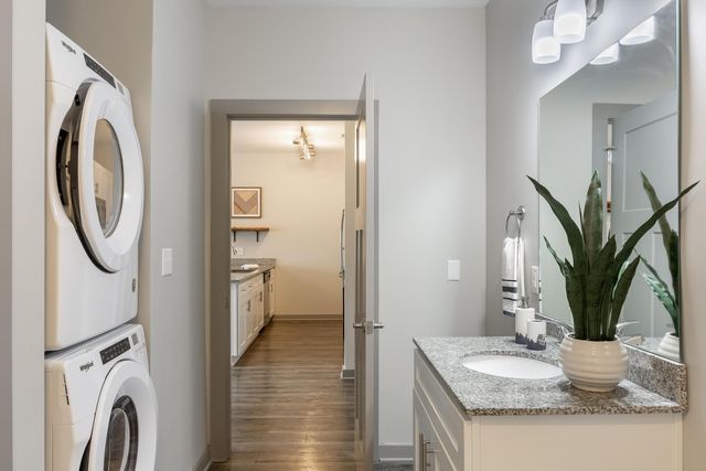 782 Riverfront Parkway 419, Chattanooga, TN 37402