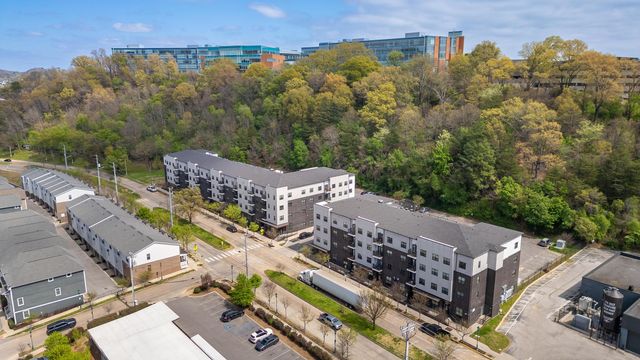 782 Riverfront Parkway 419, Chattanooga, TN 37402