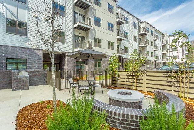 782 Riverfront Parkway 419, Chattanooga, TN 37402