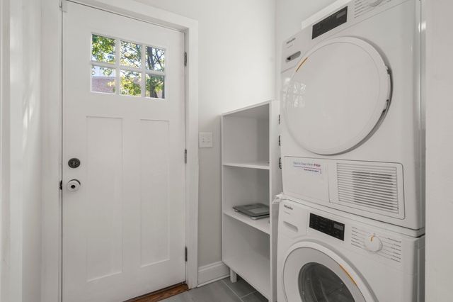 2 Brookvale St, Boston, MA 02124