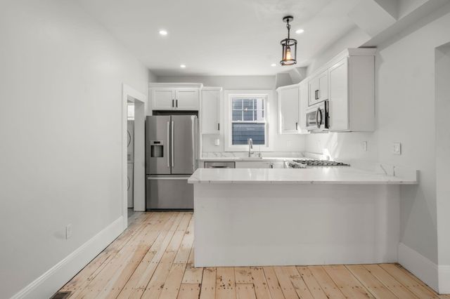 2 Brookvale St, Boston, MA 02124