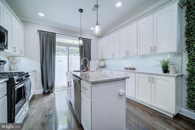 1513 S LAMBERT ST, Philadelphia, PA 19146