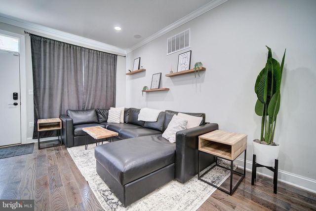 1513 S LAMBERT ST, Philadelphia, PA 19146