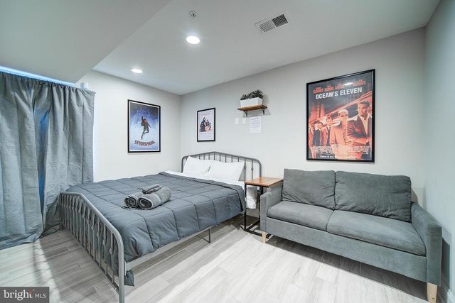 1513 S LAMBERT ST, Philadelphia, PA 19146